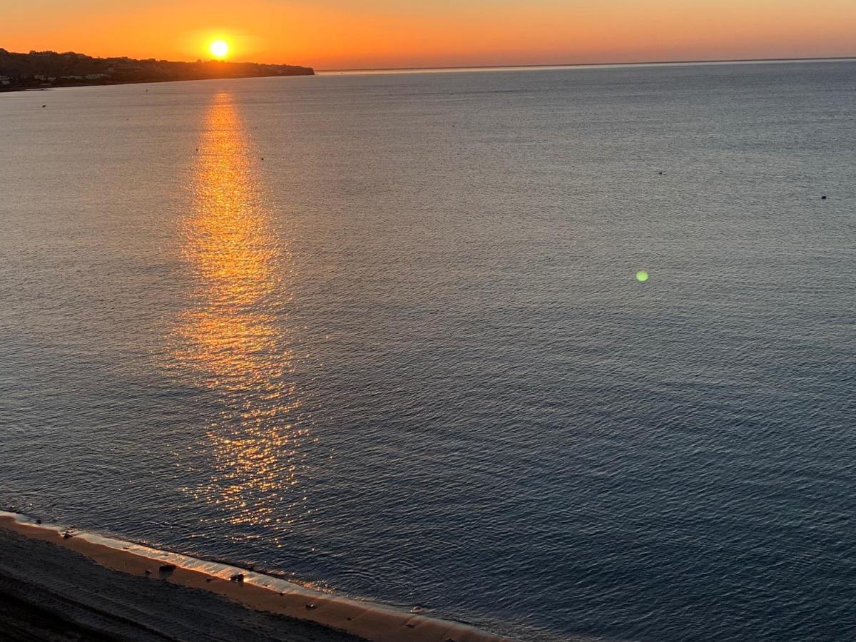 Central Urban Luxury Sea View Apt Since 2009 Ierapetra  Luaran gambar